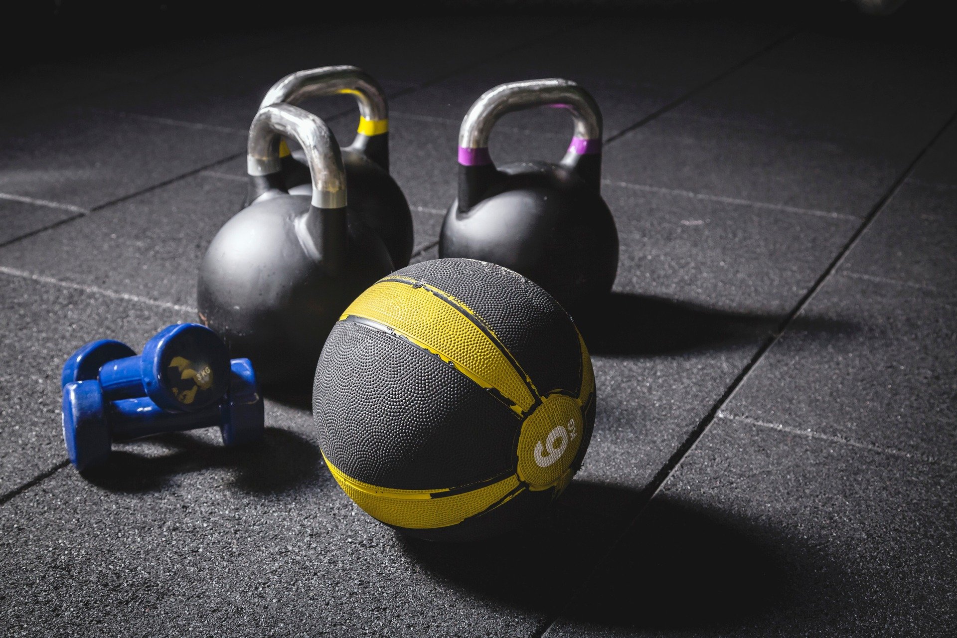 Professional fitness training equipment